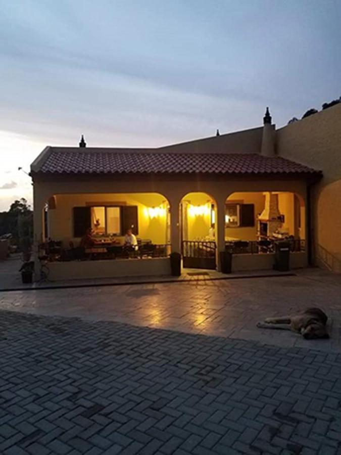 Abrigo Das Nortadas Vila do Bispo Luaran gambar